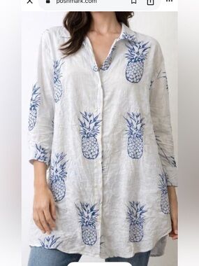 blue island White Top with Blue Pineapple Print